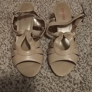 Dressy sandals